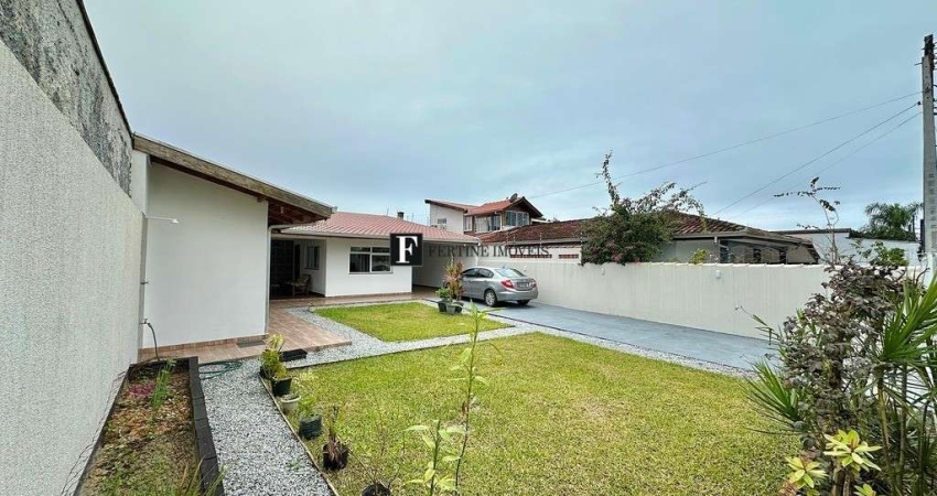 CASA EM PRAIA DE LESTE