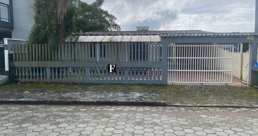 Casa com 6 quartos à venda na 18, 04, Praia de Leste, Pontal do Paraná