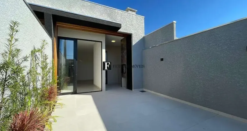 Casa com 3 quartos à venda na Avenida Praia Grande, 517, Praia Grande, Matinhos