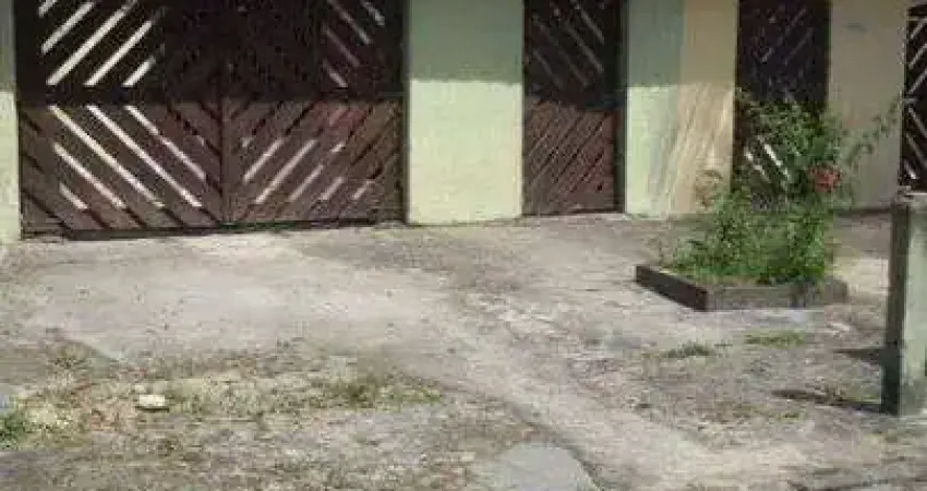 Casa para Venda em Itanhaém, Jequitibá, 2 dormitórios, 1 suíte, 1 banheiro, 4 vagas