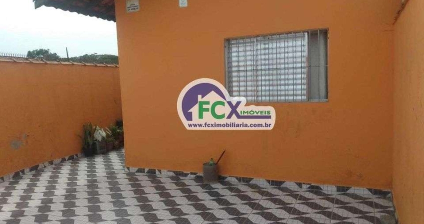 Casa para Venda em Mongaguá, Jussara, 2 dormitórios, 1 suíte, 1 banheiro, 1 vaga