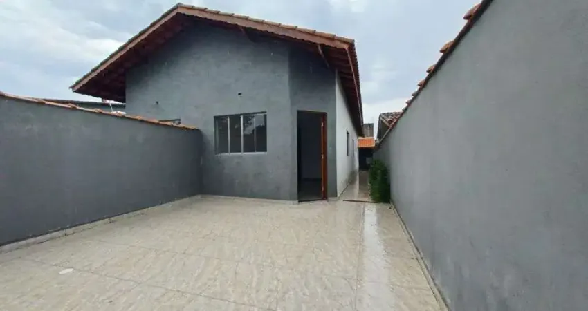 Casa para Venda em Itanhaém, Regina, 2 dormitórios, 1 suíte, 1 banheiro, 2 vagas