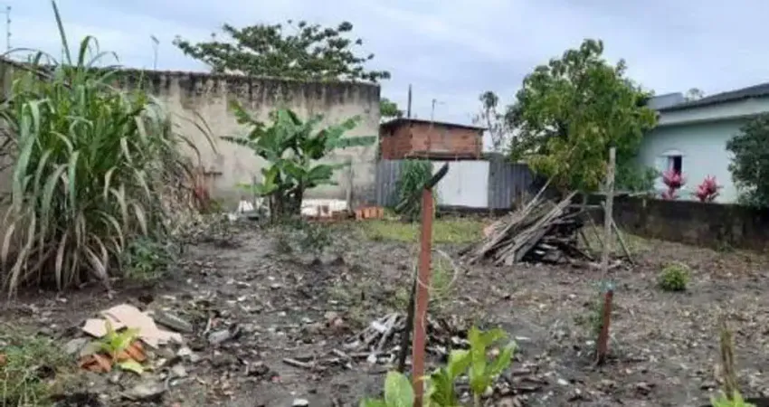 Terreno à venda no Jardim Regina, Itanhaém 