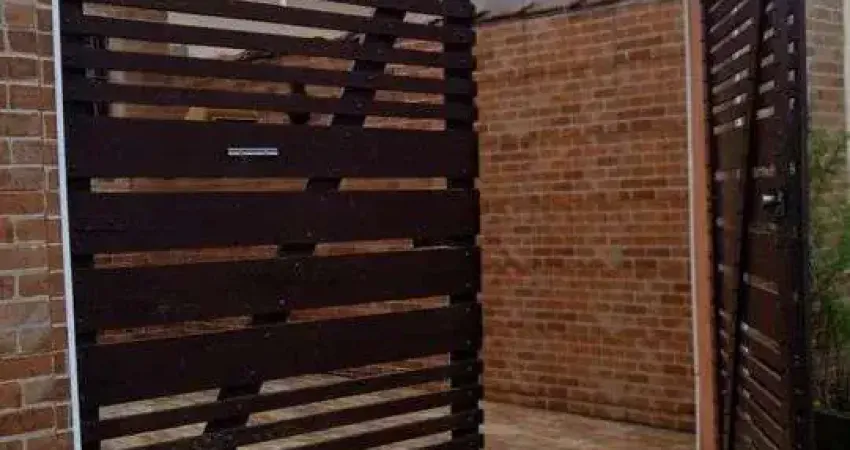 Casa para Venda em Itanhaém, Magalhães, 2 dormitórios, 1 suíte, 1 banheiro, 2 vagas