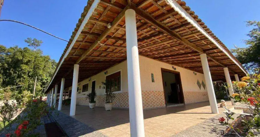 Chácara para Venda em Peruíbe, Parque Serra Mar, 6 dormitórios, 4 suítes, 3 banheiros, 15 vagas