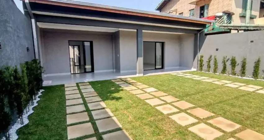 Casa para Venda em Itanhaém, Jardim Suarão, 3 dormitórios, 3 suítes, 2 banheiros, 6 vagas