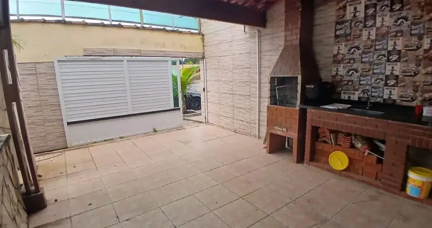 Casa para Venda em Itanhaém, Balneário Tupy, 2 dormitórios, 1 banheiro, 2 vagas