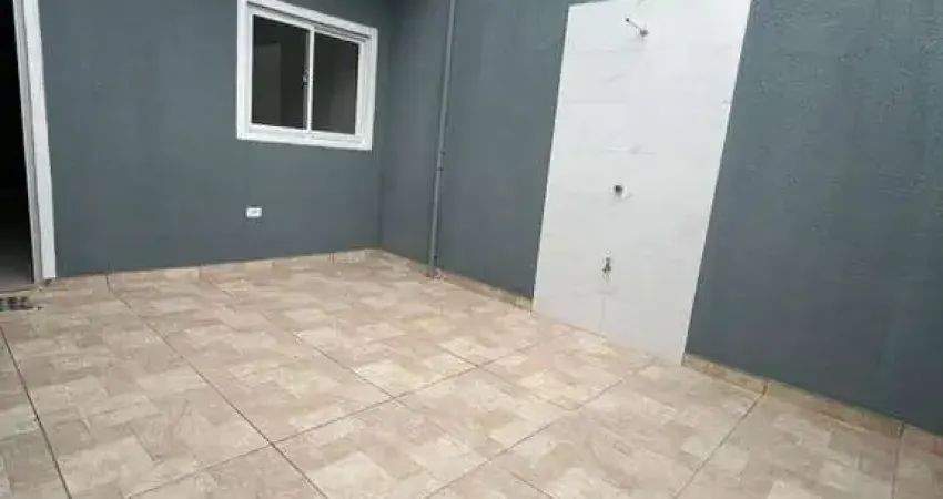 Casa para Venda em Mongaguá, Vila Anhanguera, 2 dormitórios, 1 banheiro, 2 vagas