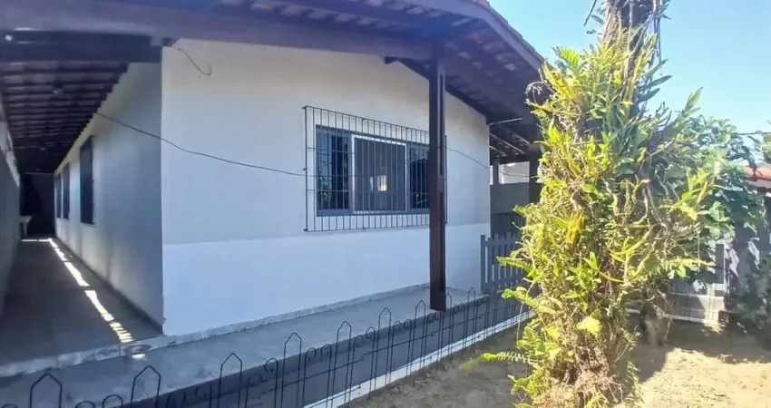 Casa para Venda em Itanhaém, Jardim Coronel, 4 dormitórios, 1 banheiro, 2 vagas