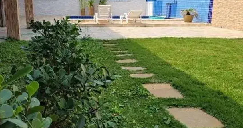 Casa para Venda em Itanhaém, Balneário Gaivotas, 2 dormitórios, 2 banheiros, 4 vagas