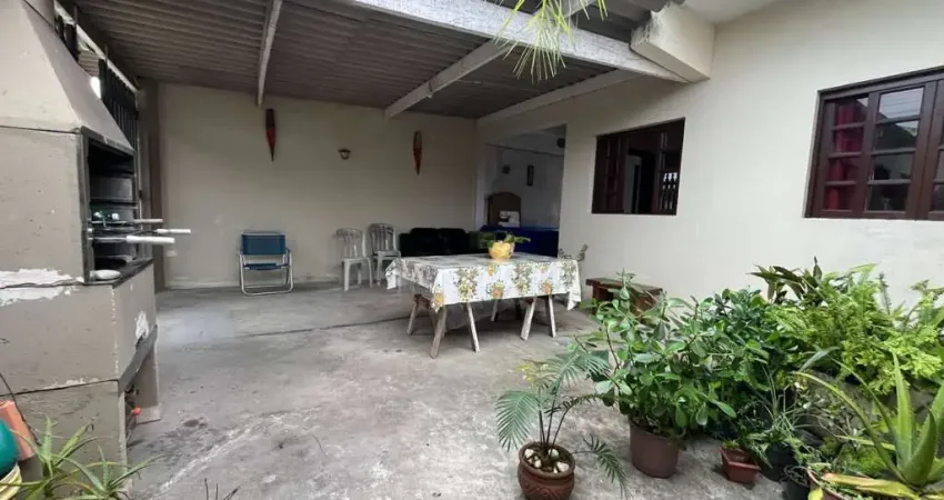 Casa para Venda em Itanhaém, Jardim Suarão, 2 dormitórios, 1 banheiro, 2 vagas