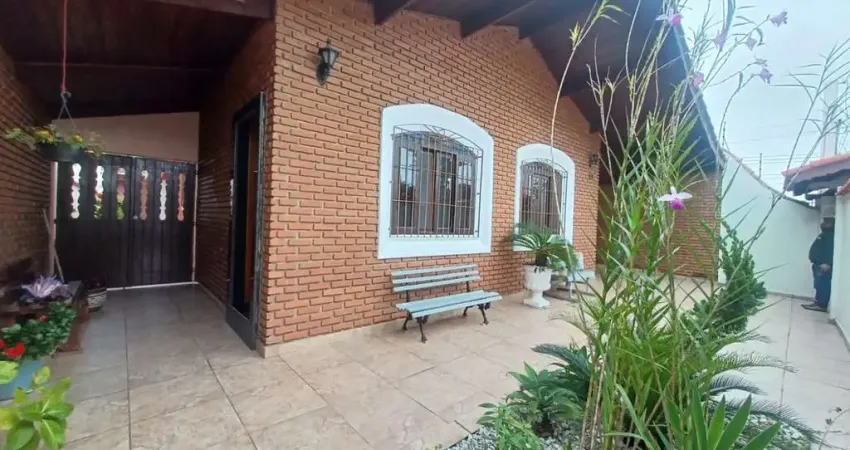Casa para venda em itanhaém, suarão, 2 dormitórios, 2 suítes, 3 banheiros, 4 vagas