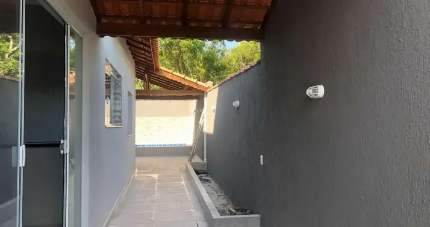 Casa para venda em itanhaém, balneário tupy, 2 dormitórios, 1 suíte, 3 banheiros, 1 vaga