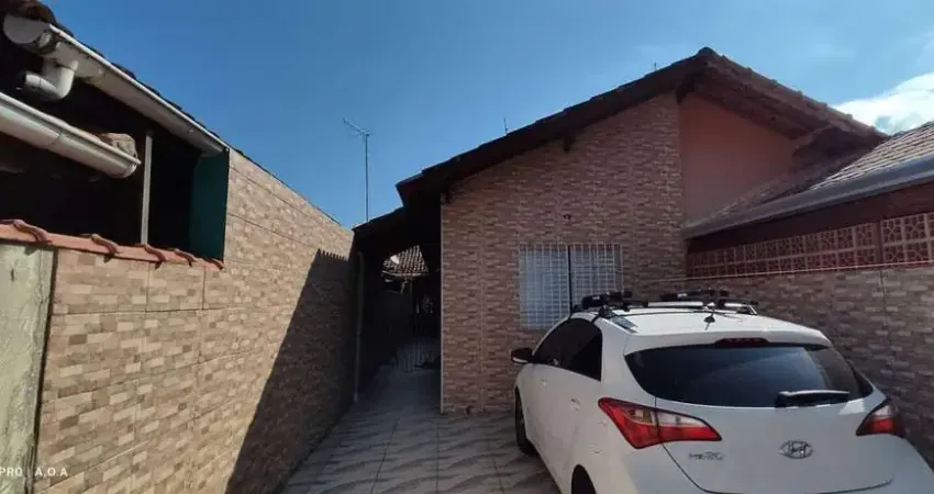 Casa para Venda em Praia Grande, Jardim Real, 2 dormitórios, 1 suíte, 1 banheiro, 2 vagas