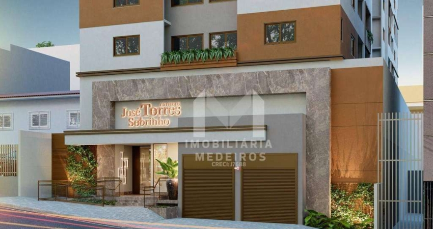 Apartamento com 3 dormitórios à venda, 80 m² por R$ 718.730,00 - Centro - Cascavel/PR