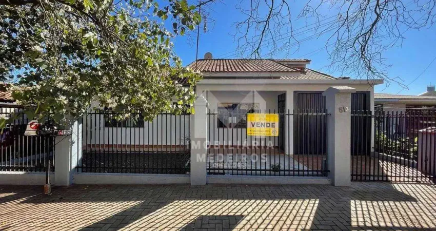 Casa com 5 dormitórios à venda, 224 m² por R$ 850.000,00 - Santo Onofre - Cascavel/PR