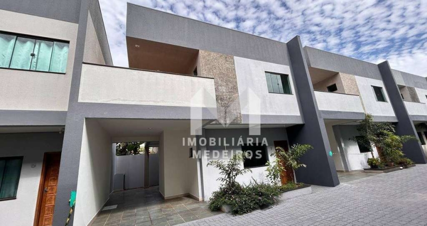 Sobrado com 3 dormitórios à venda, 129 m² por R$ 599.000 - Santa Felicidade - Cascavel/PR
