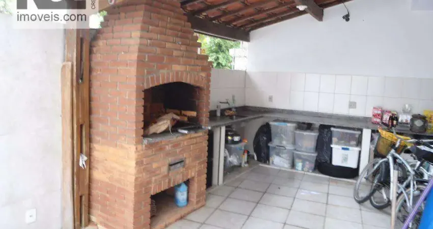 Sobrado com 3 dormitórios à venda, 180 m² por R$ 1.650.000,00 - Ponta da Praia - Santos/SP