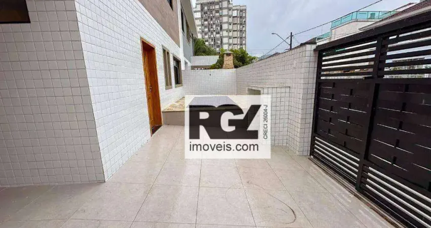 Sobrado novo, 03 dormitórios, área gourmet com piscina. Vila Belmiro, Santos