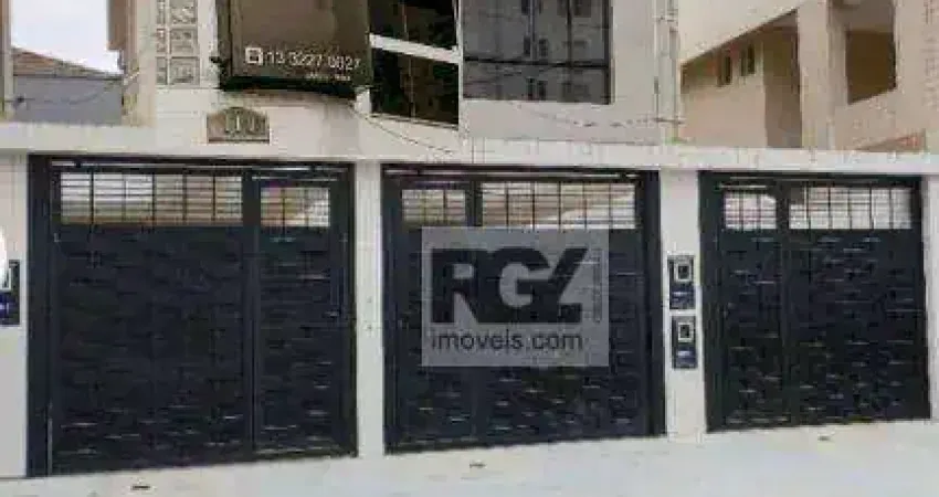 Excelente Casa com Piscina à Venda em Aparecida – Santos/SP