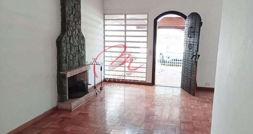 Casa à venda no Parque Continental com 300m², 5 quartos, 2 suítes, lareira, piscina e 3 vagas de ga