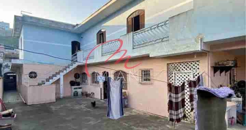 Casa Duplex à Venda no Jardim Zaira-Mauá com 250m², 3 vagas de garagem - Excelente localização