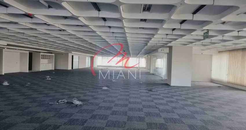 Conjunto comercial para venda e locação no jardim são luís com 2844m², 15 salas, 19 banheiros e 28