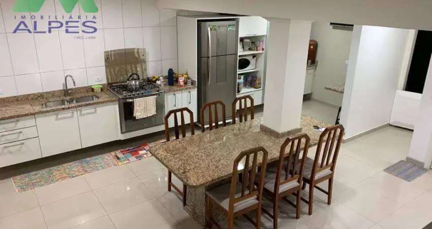 Sobrado à venda, 114 m² por R$ 530.000,00 - Hauer - Curitiba/PR