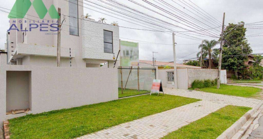 Sobrado à venda, 129 m² por R$ 749.900,00 - Boqueirão - Curitiba/PR
