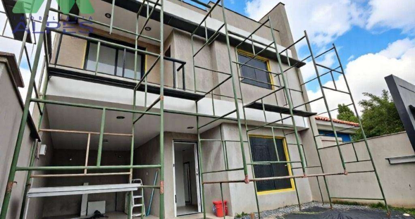 Sobrado com 3 dormitórios à venda, 178 m² por R$ 869.000,00 - Xaxim - Curitiba/PR