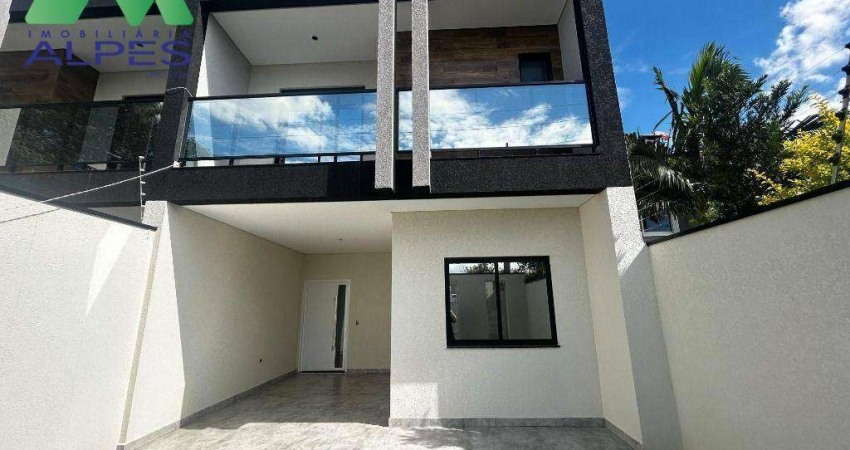 PRONTO PARA MORAR  CENTRO DE SÃO JOSE SOBRADOS COM 03 SUÍTES