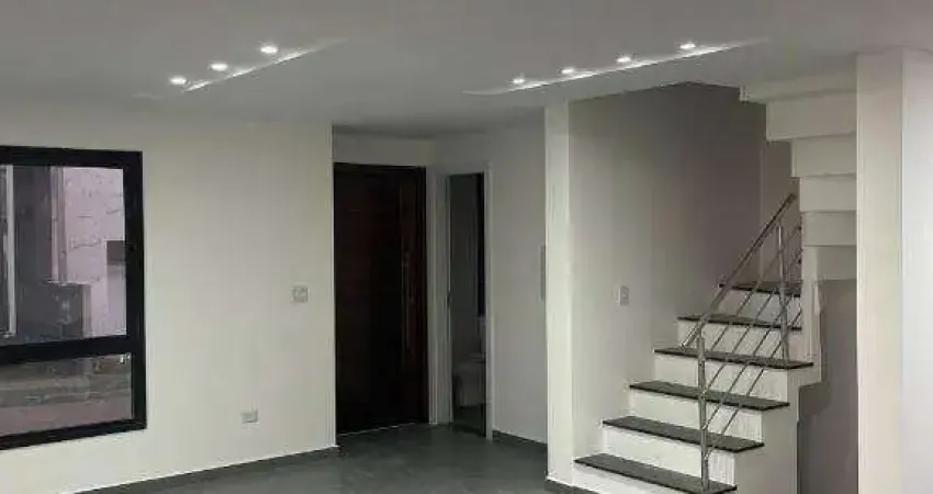 TRIPLEX NO MELHOR DO PINHEIRINHO EXCELENTE PADRÃO DE ACABAMENTO