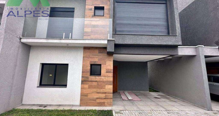 Triplex com 3 dormitórios à venda, 145 m² por R$ 749.900 - Uberaba - Curitiba/PR