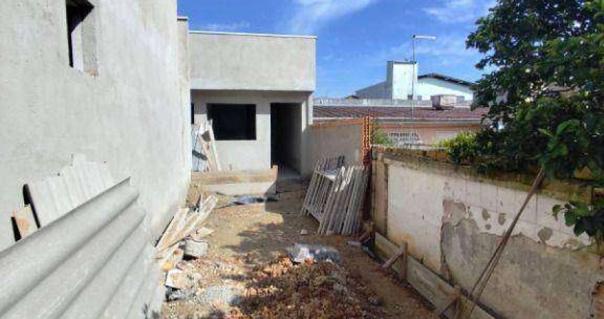 Casa com 3 dormitórios à venda, 64 m² por R$ 450.000,00 - Uberaba - Curitiba/PR