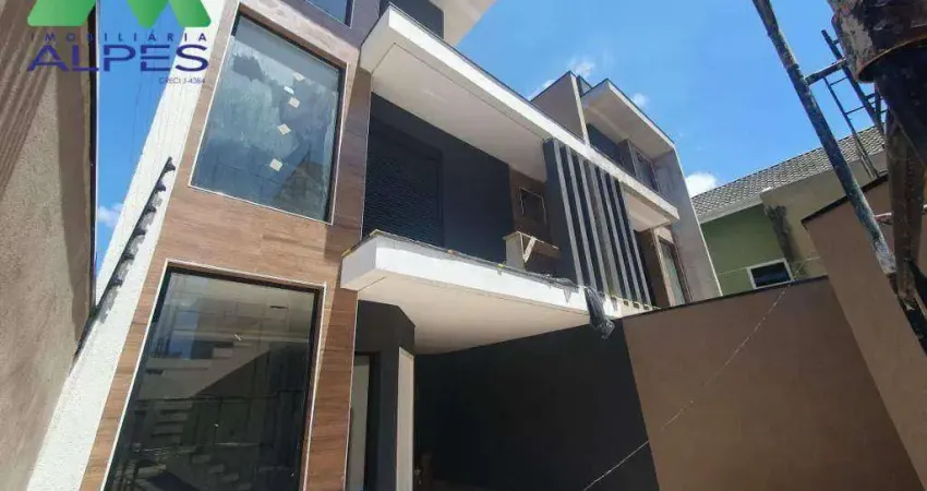 Sobrado com 3 dormitórios à venda, 138 m² por R$ 990.000,00 - Portão - Curitiba/PR