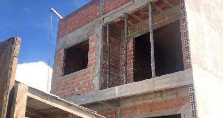Sobrado com 3 dormitórios à venda, 105 m² por R$ 699.000,00 - Xaxim - Curitiba/PR