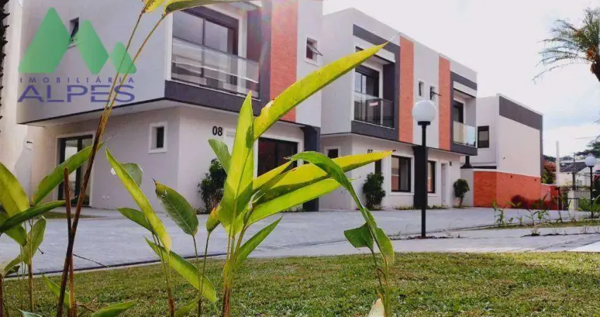 Sobrado à venda, 116 m² por R$ 740.000,00 - Boqueirão - Curitiba/PR