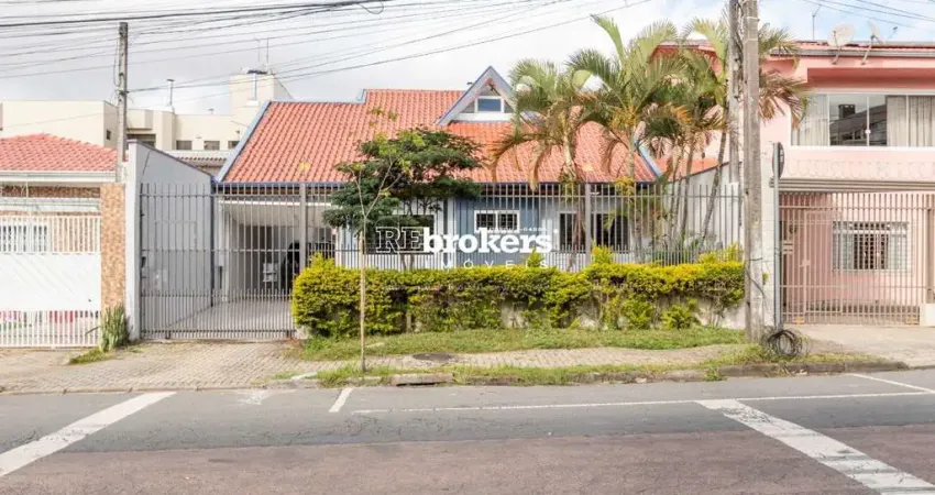 Casa  3 Dormitórios, 3 Vagas,a Venda, no Bairro Portão, Curitiba. REbrokers