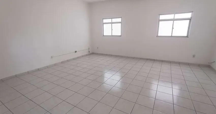 Sala comercial para alugar na Rua Renato Vaz Rebouças, 247, Centro, Vitória da Conquista