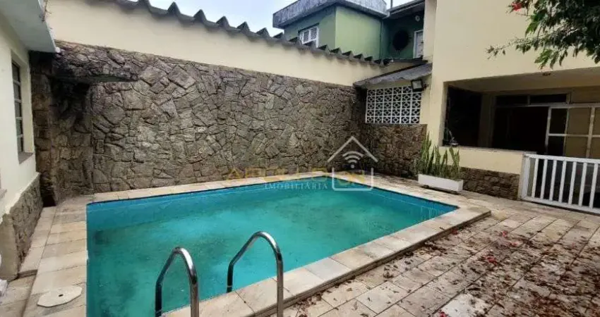 Casa com 4 quartos à venda no Macuco, Santos 
