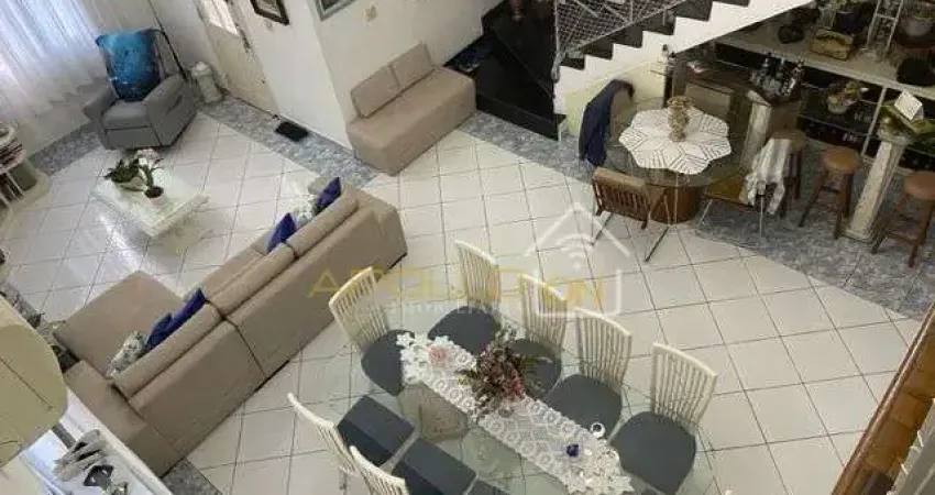 Casa com 4 quartos à venda na Vila Mathias, Santos