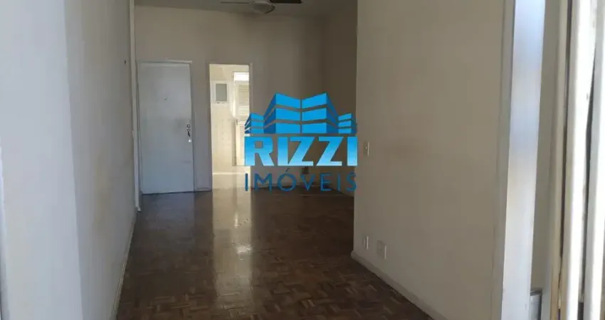 Apartamento com 01 Quarto - 68m² - Tijuca