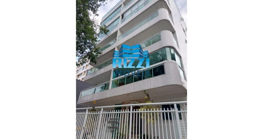 Excelente apartamento a venda na Estrada do Guanumbi/Esquina com a Estrada dos Três Rios
