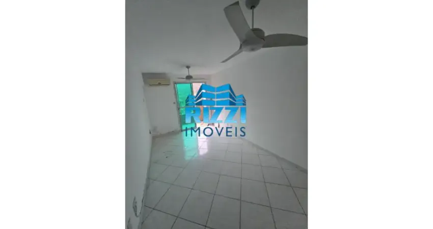 Ótimo apartamento com 02 quartos no Moradas do Itanhangá