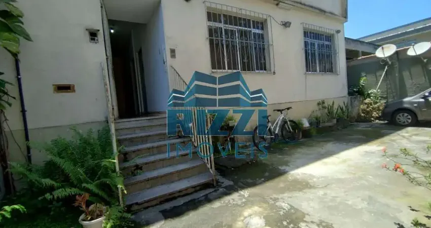 Aluga-se/vende-se apartamento tipo casa de fundos na rua cidade do rio – taquara/jacarepaguá