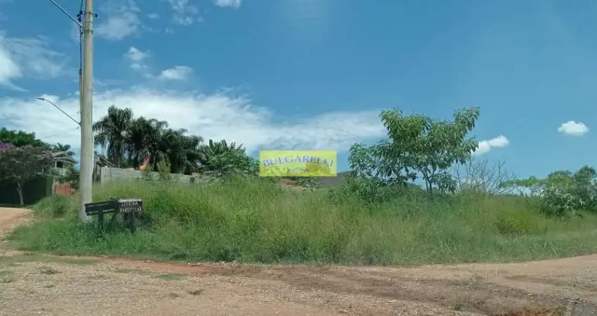 Terreno à venda esquina Plano , Ótima Localização Bairro Caxambu Famoso pelas sua Viniculas, Jundia