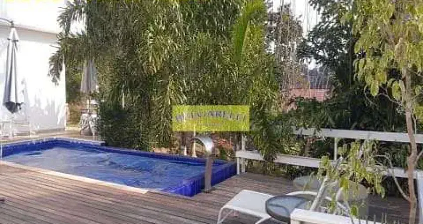 Marravilhosa Casa Terrea à venda 3 Quartos, 3 Suites, 6 Vagas,Piscina, Area Gourmet, 1080M²AT, Cond