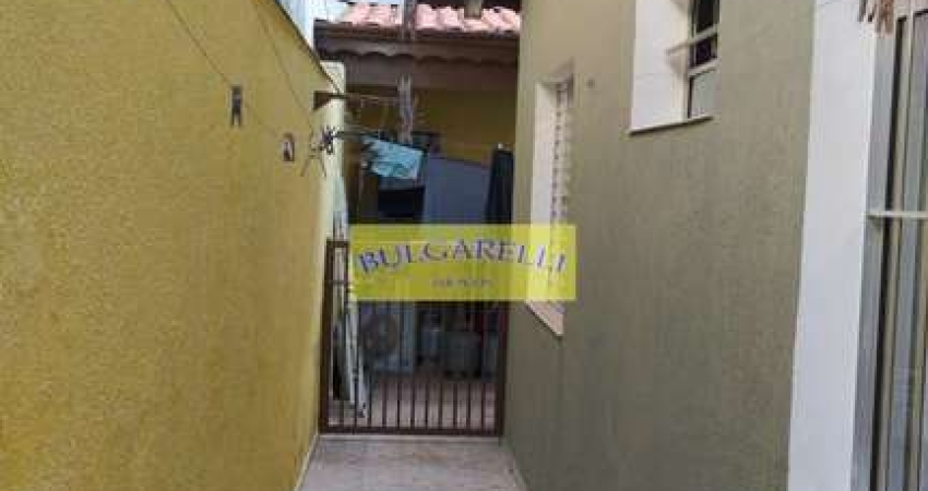 Casa Assobradada à venda 3 Dormitorios 1 Suite , quintal , 2 Vagas Garagem Cobertas, Cidade Nova, J
