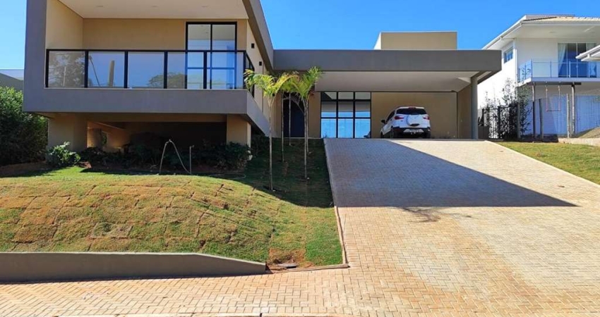 Casa em Condomínio para Locação em Lagoa Santa, Sonho Verde, 4 dormitórios, 2 suítes, 4 banheiros, 4 vagas