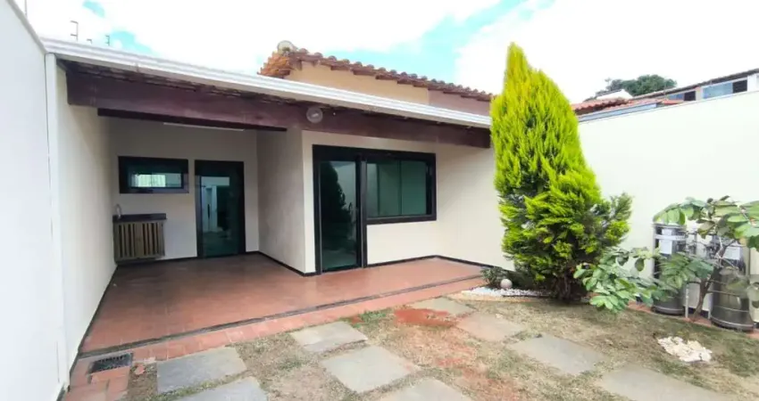 Casa para Venda em Lagoa Santa, Bela Vista, 3 dormitórios, 1 suíte, 2 banheiros, 2 vagas